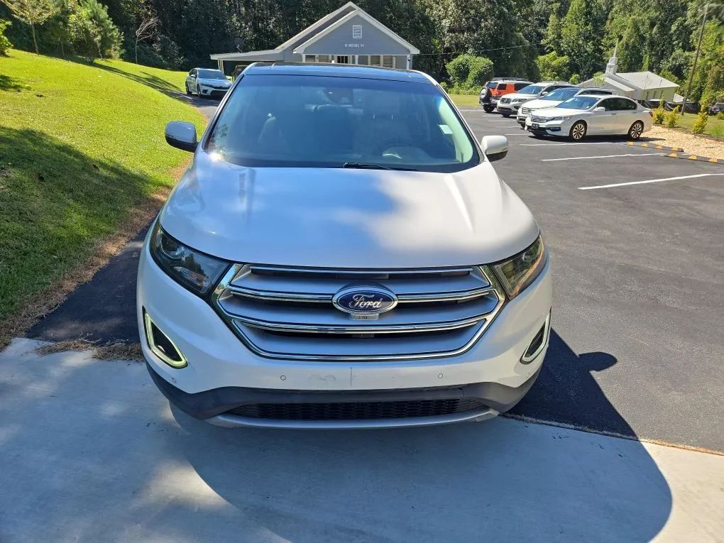 Photo 2 of this FORD EDGE