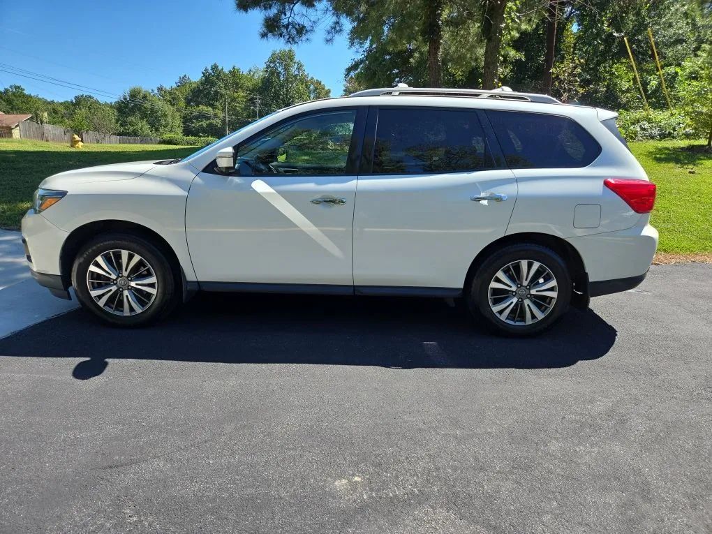 Photo 35 of this NISSAN PATHFINDER
