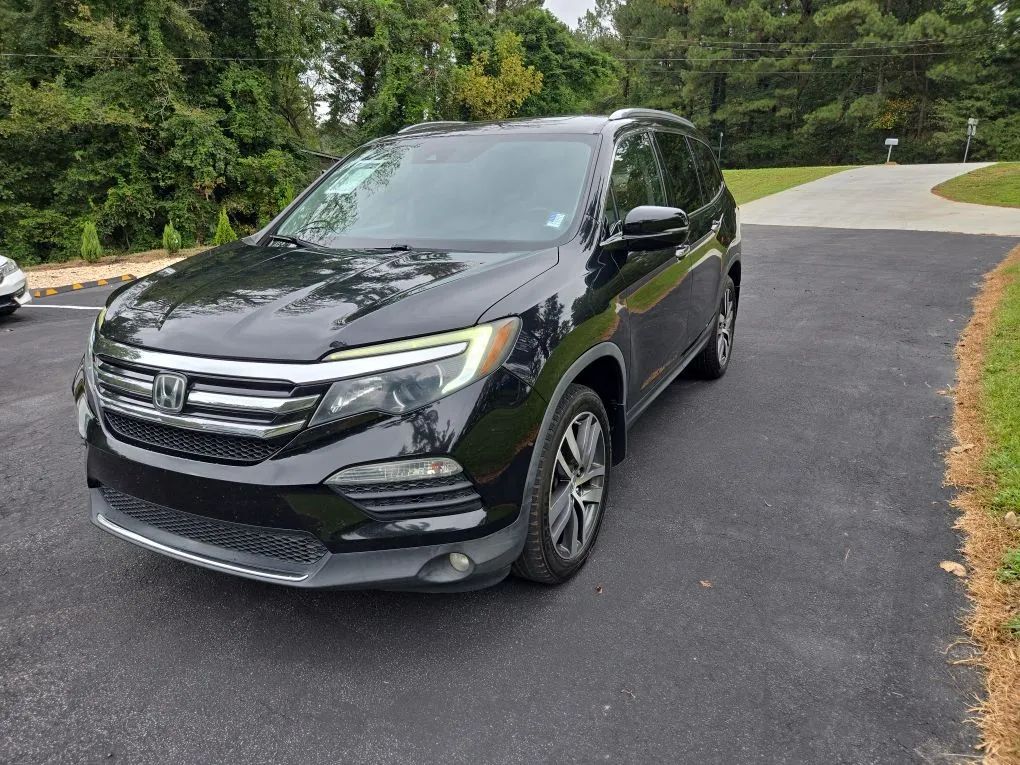 Photo 36 of this HONDA PILOT
