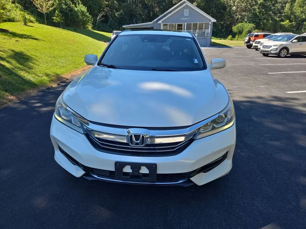 Photo 2 of this HONDA ACCORD