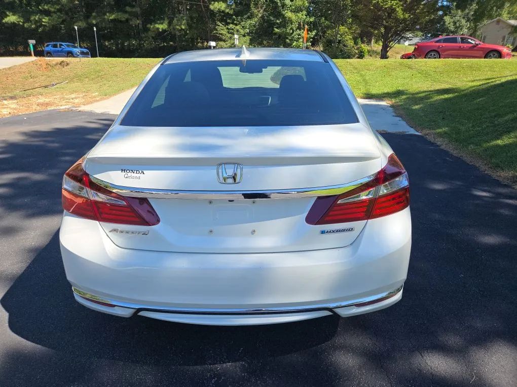 Photo 19 of this HONDA ACCORD