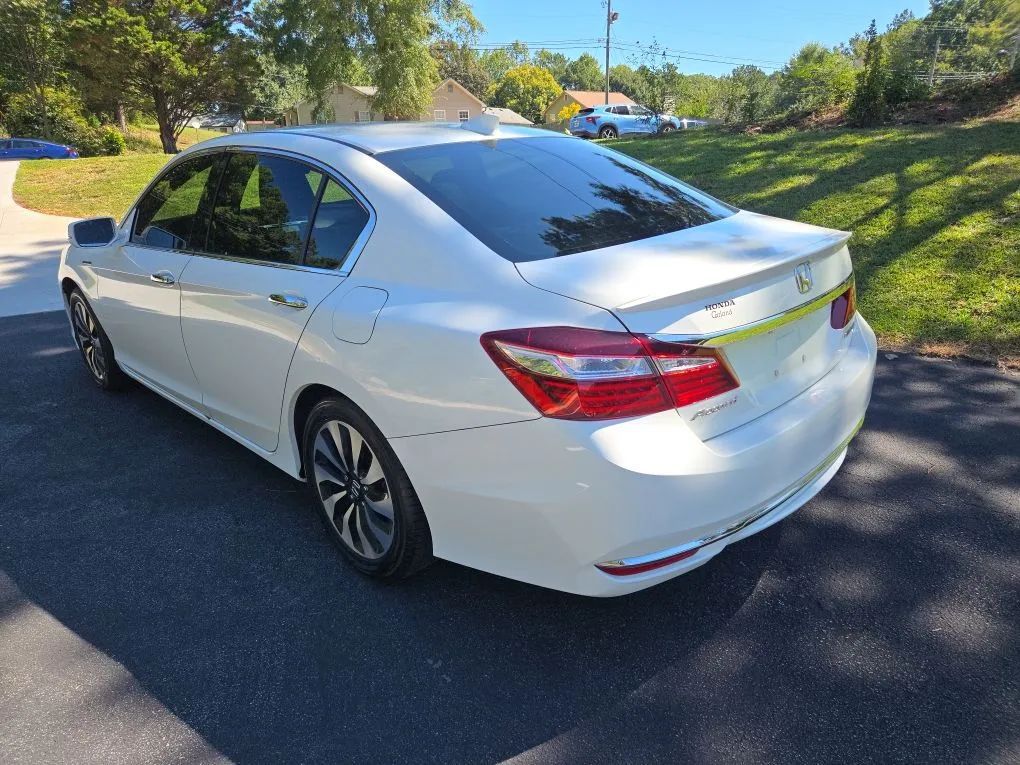 Photo 20 of this HONDA ACCORD