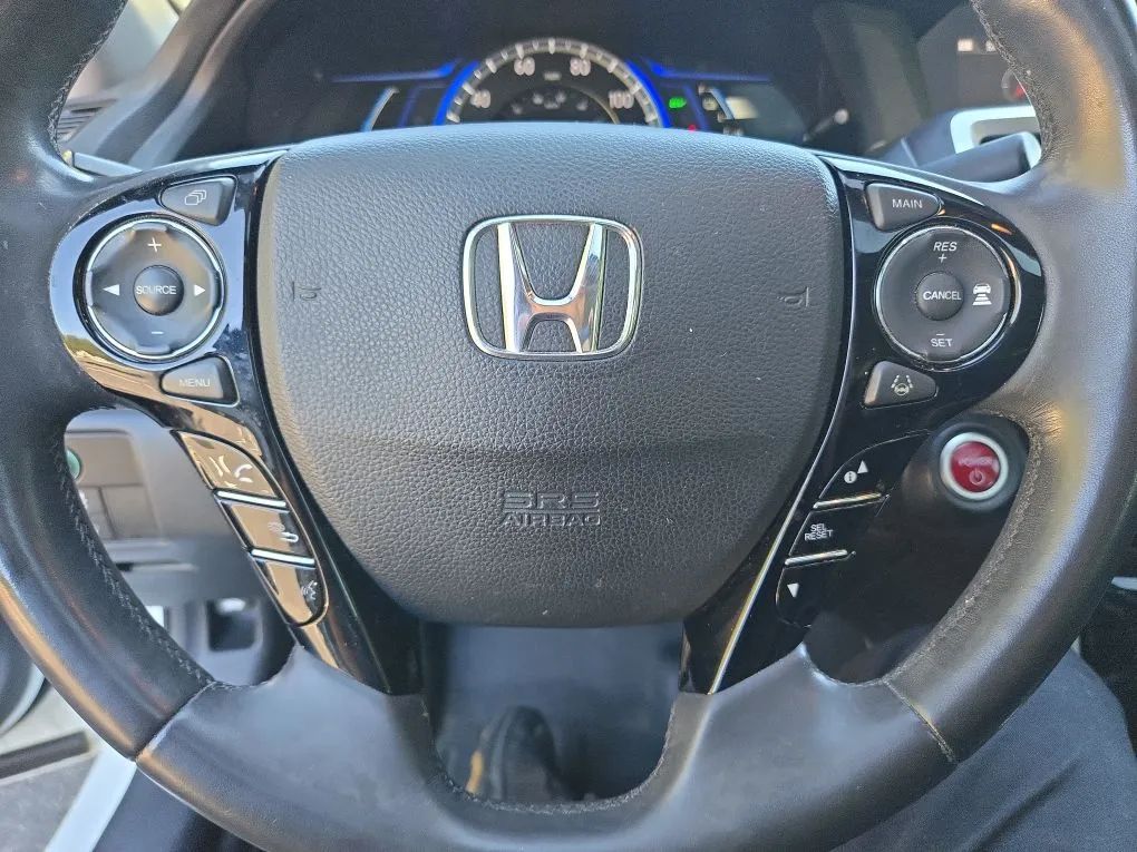 Photo 26 of this HONDA ACCORD