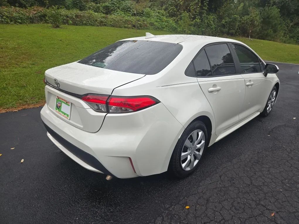 Photo 7 of this TOYOTA COROLLA
