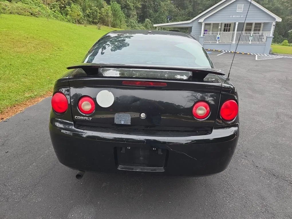 Photo 10 of this CHEVROLET COBALT