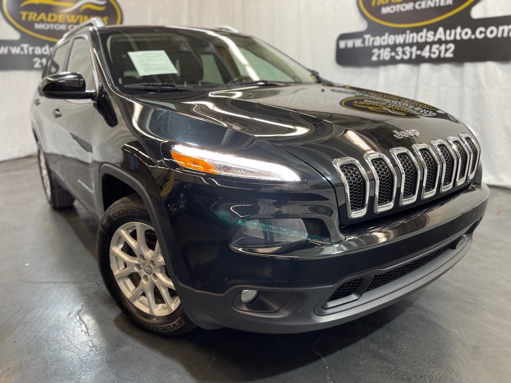 2015 JEEP CHEROKEE LATITUDE for sale at Tradewinds Motor Center