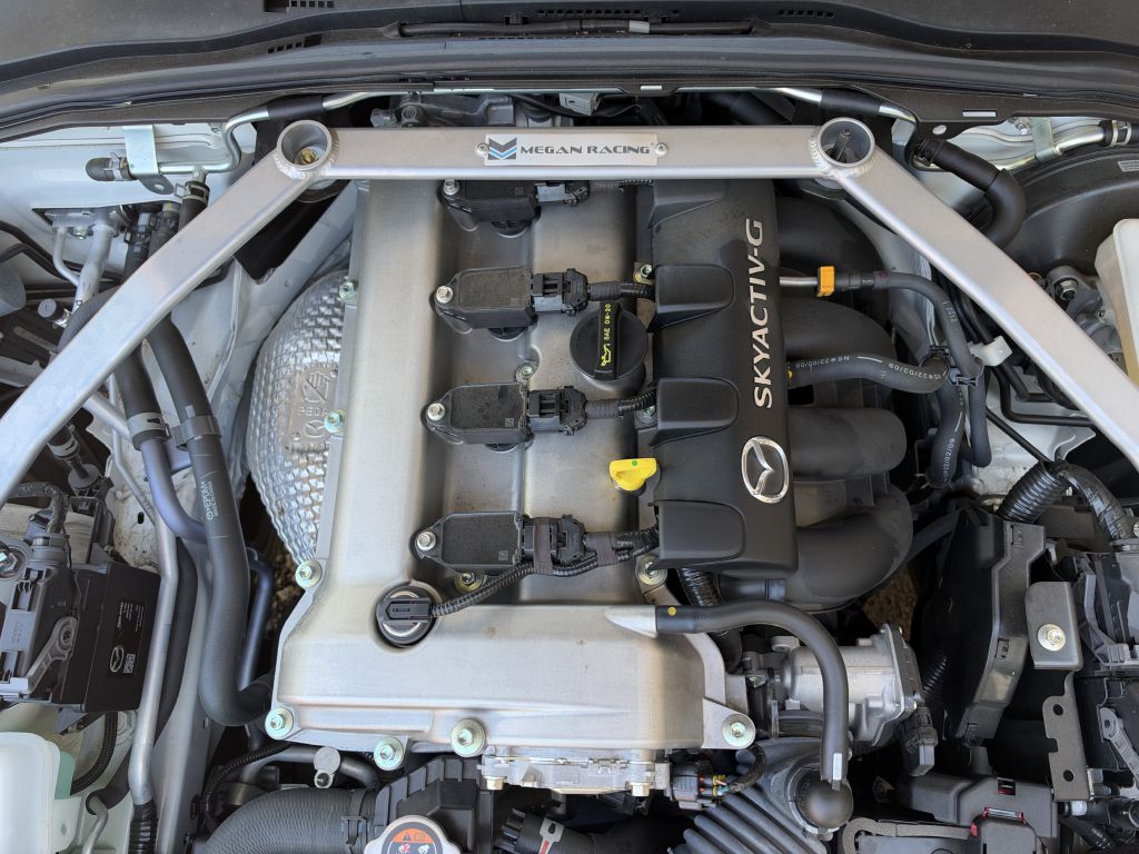 Photo 21 of this MAZDA MX-5 MIATA