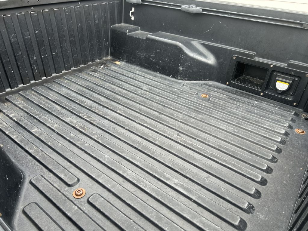 Photo 20 of this TOYOTA TACOMA