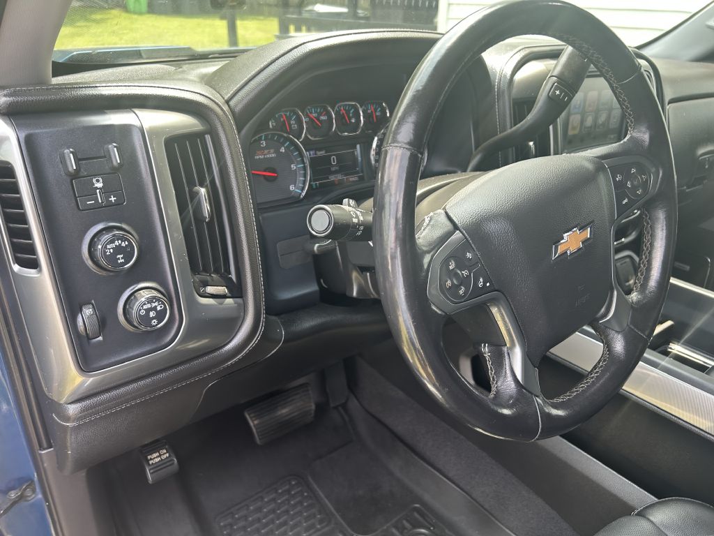 Photo 12 of this CHEVROLET SILVERADO 1500