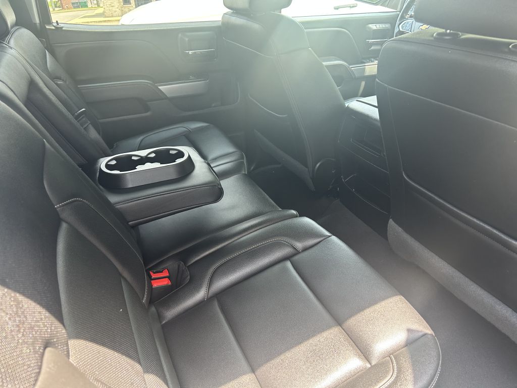 Photo 16 of this CHEVROLET SILVERADO 1500