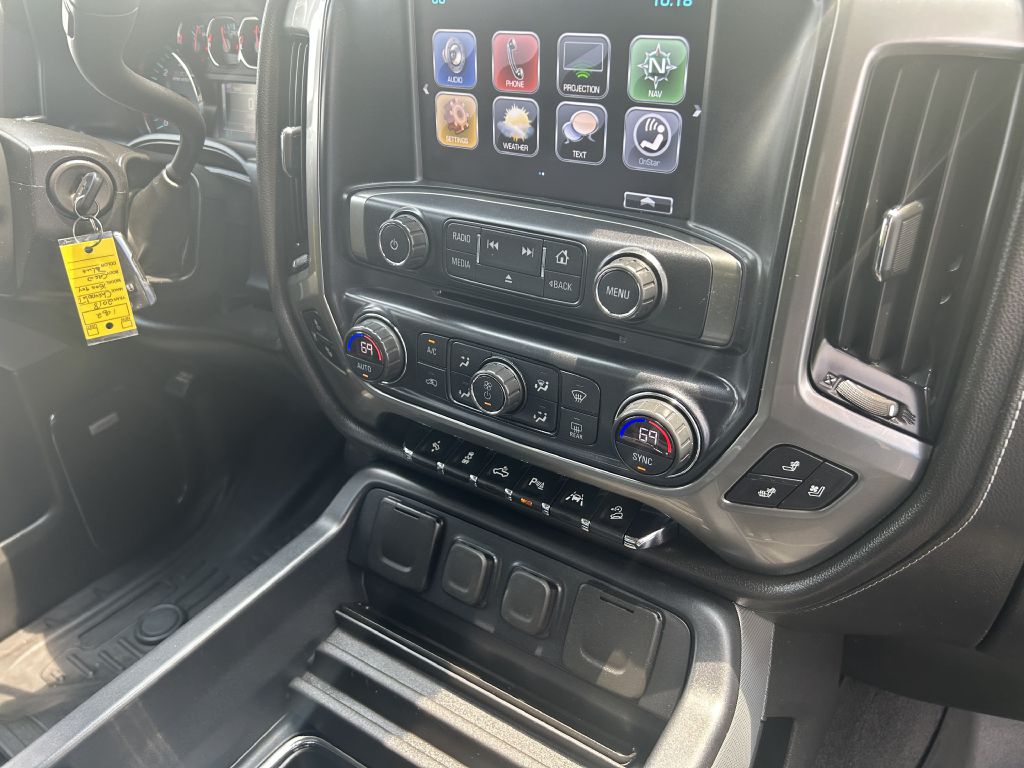 Photo 18 of this CHEVROLET SILVERADO 1500