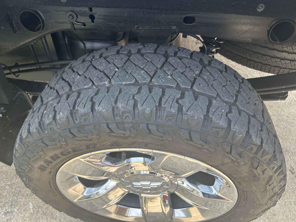 Photo 19 of this CHEVROLET SILVERADO 1500