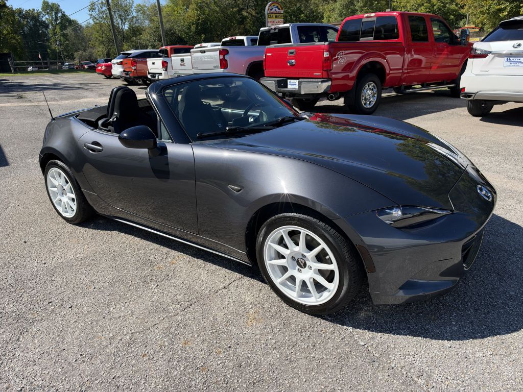 Photo 13 of this MAZDA MX-5 MIATA