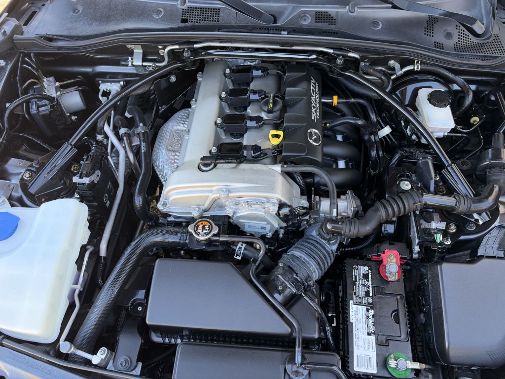 Photo 20 of this MAZDA MX-5 MIATA