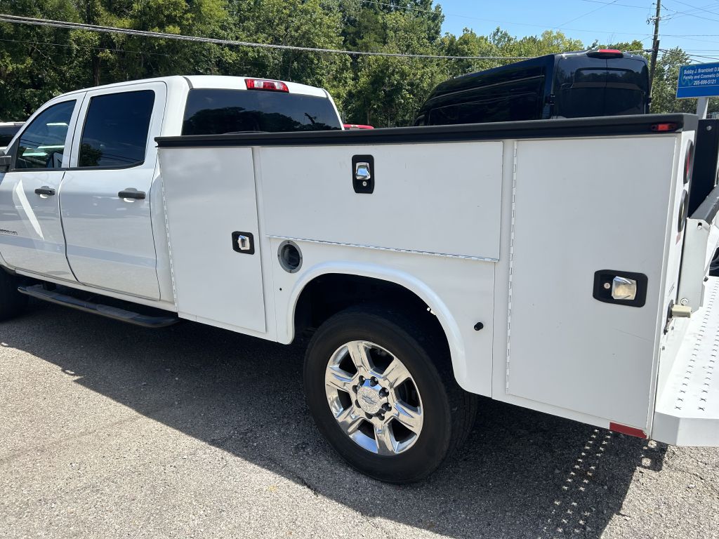 Photo 8 of this CHEVROLET SILVERADO 2500H