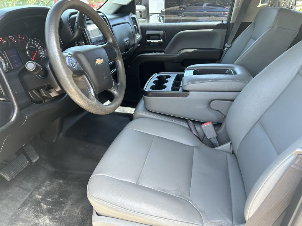 Photo 10 of this CHEVROLET SILVERADO 2500H