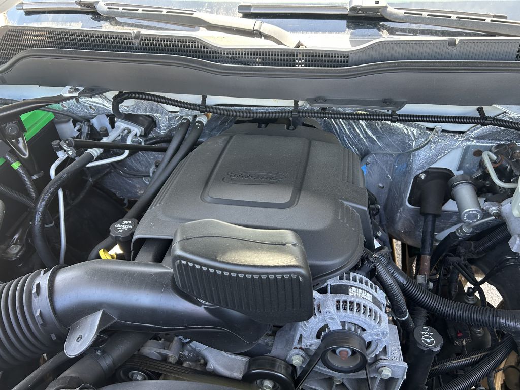 Photo 16 of this CHEVROLET SILVERADO 2500H