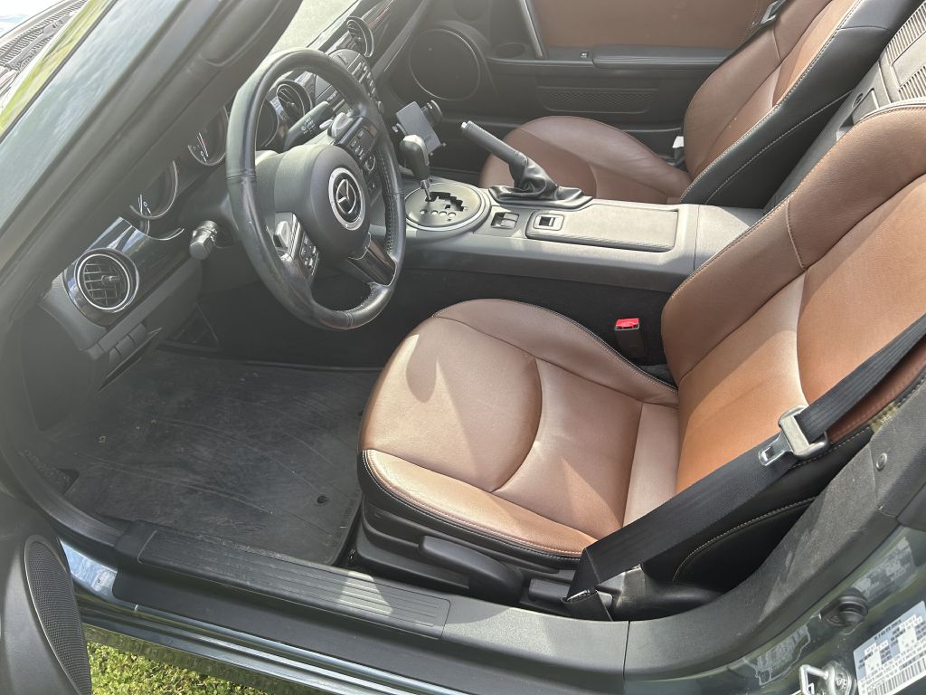 Photo 14 of this MAZDA MX-5 MIATA