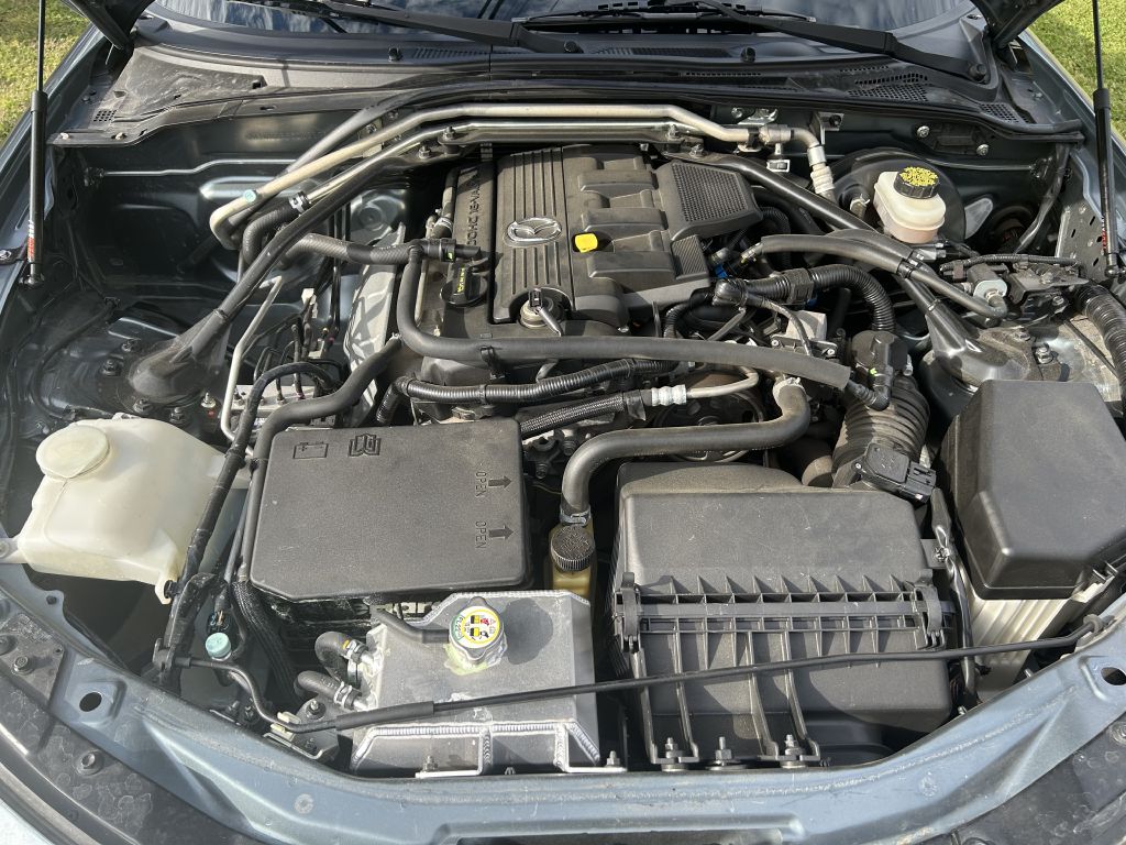 Photo 19 of this MAZDA MX-5 MIATA
