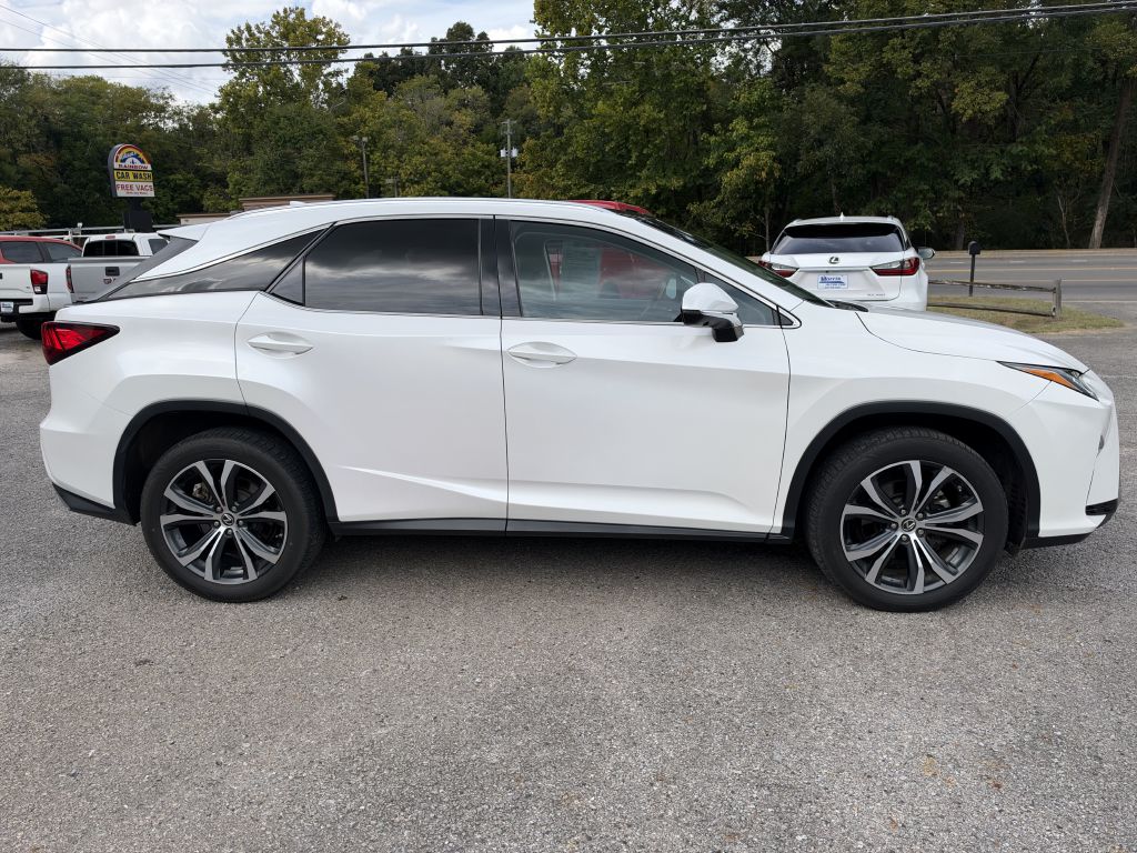 Photo 4 of this LEXUS RX 350