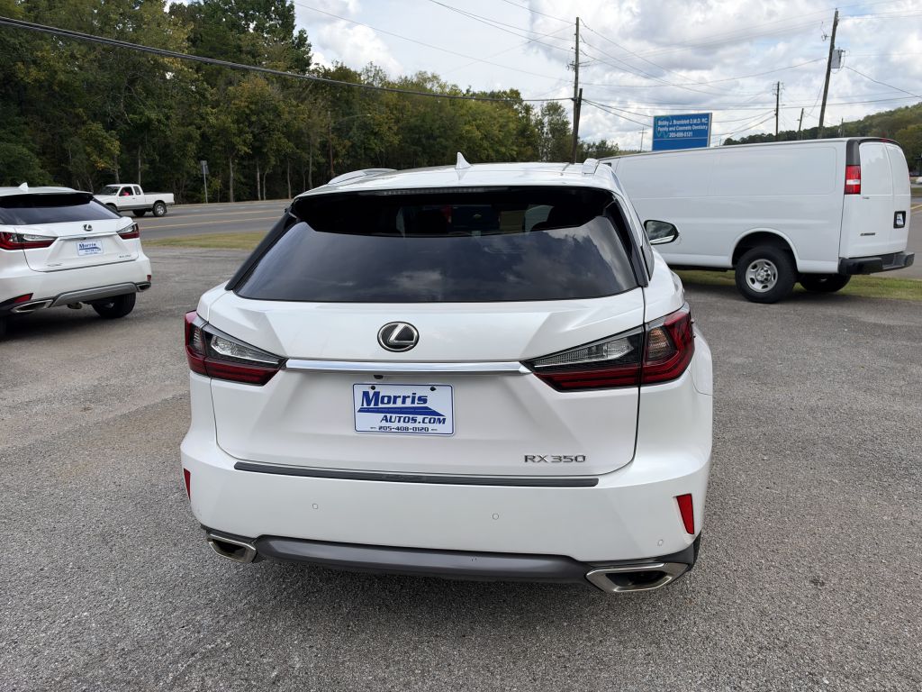 Photo 6 of this LEXUS RX 350