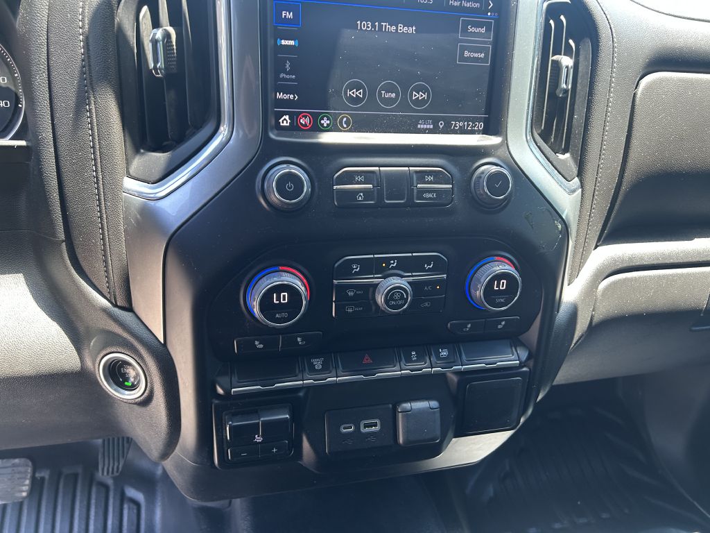 Photo 13 of this CHEVROLET SILVERADO 3500H