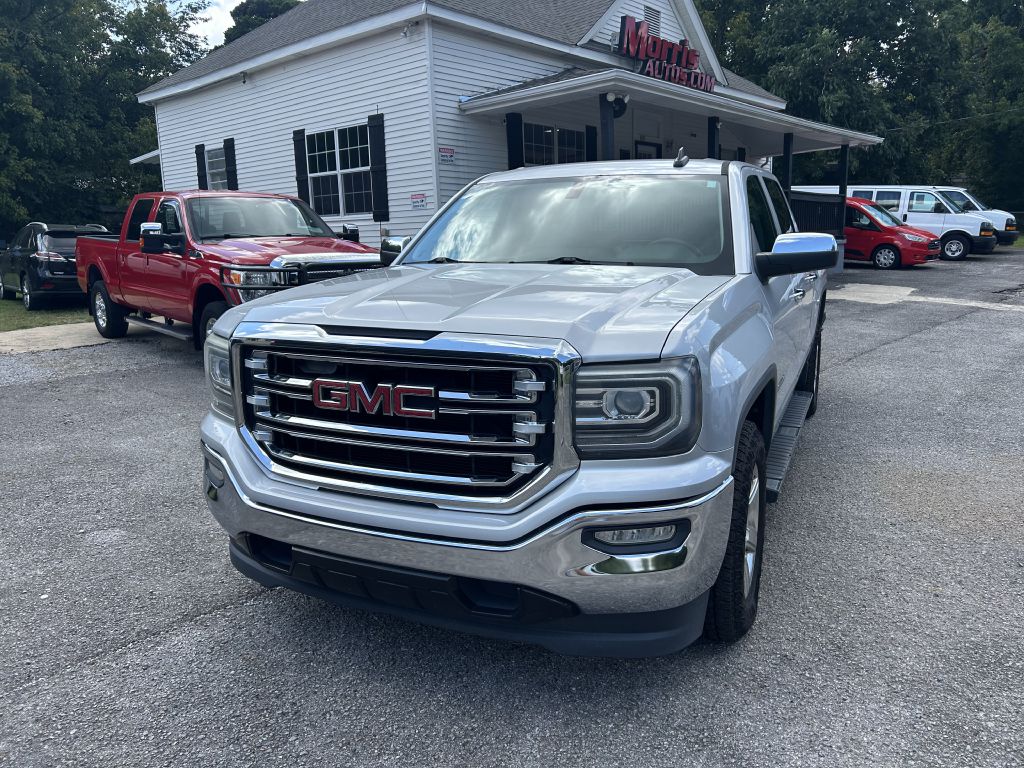 Photo 2 of this GMC SIERRA 1500