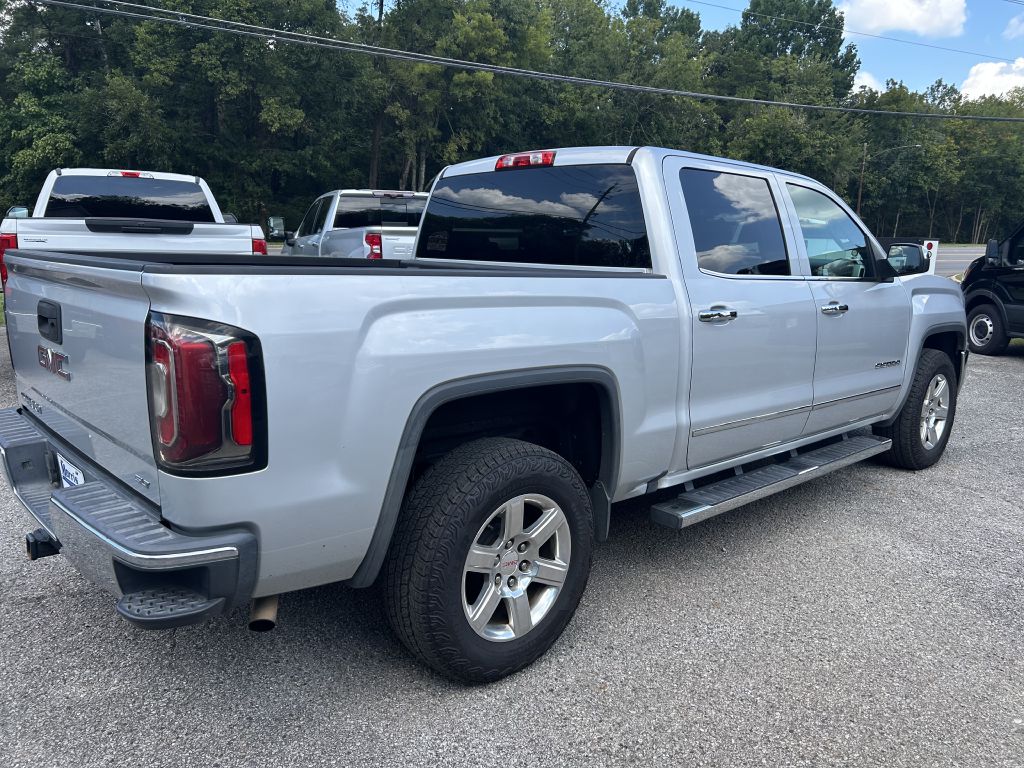 Photo 5 of this GMC SIERRA 1500