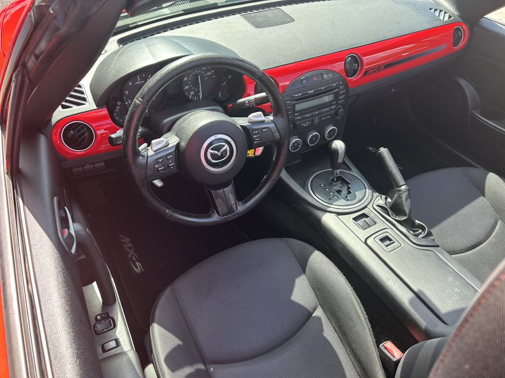 Photo 11 of this MAZDA MX-5 MIATA