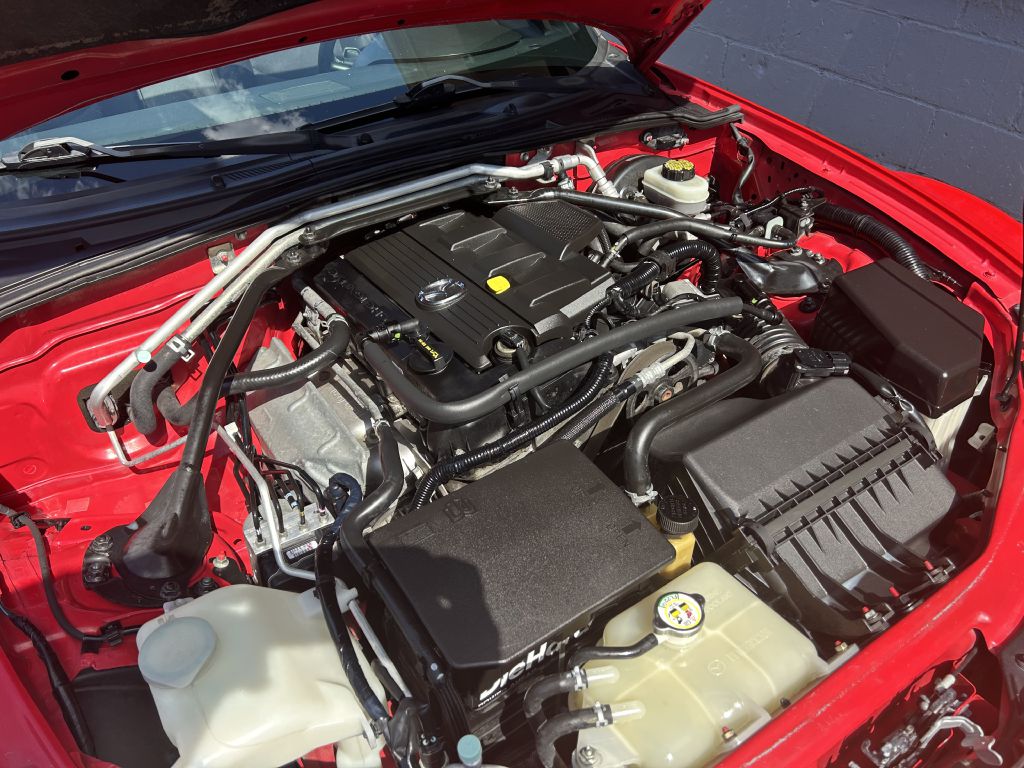 Photo 16 of this MAZDA MX-5 MIATA