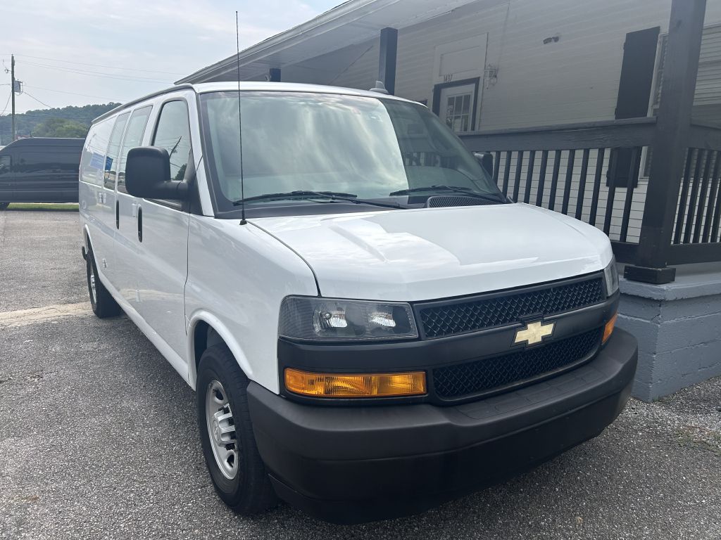Photo 3 of this CHEVROLET EXPRESS