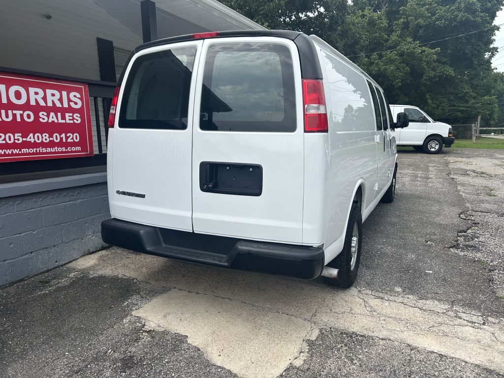 Photo 5 of this CHEVROLET EXPRESS