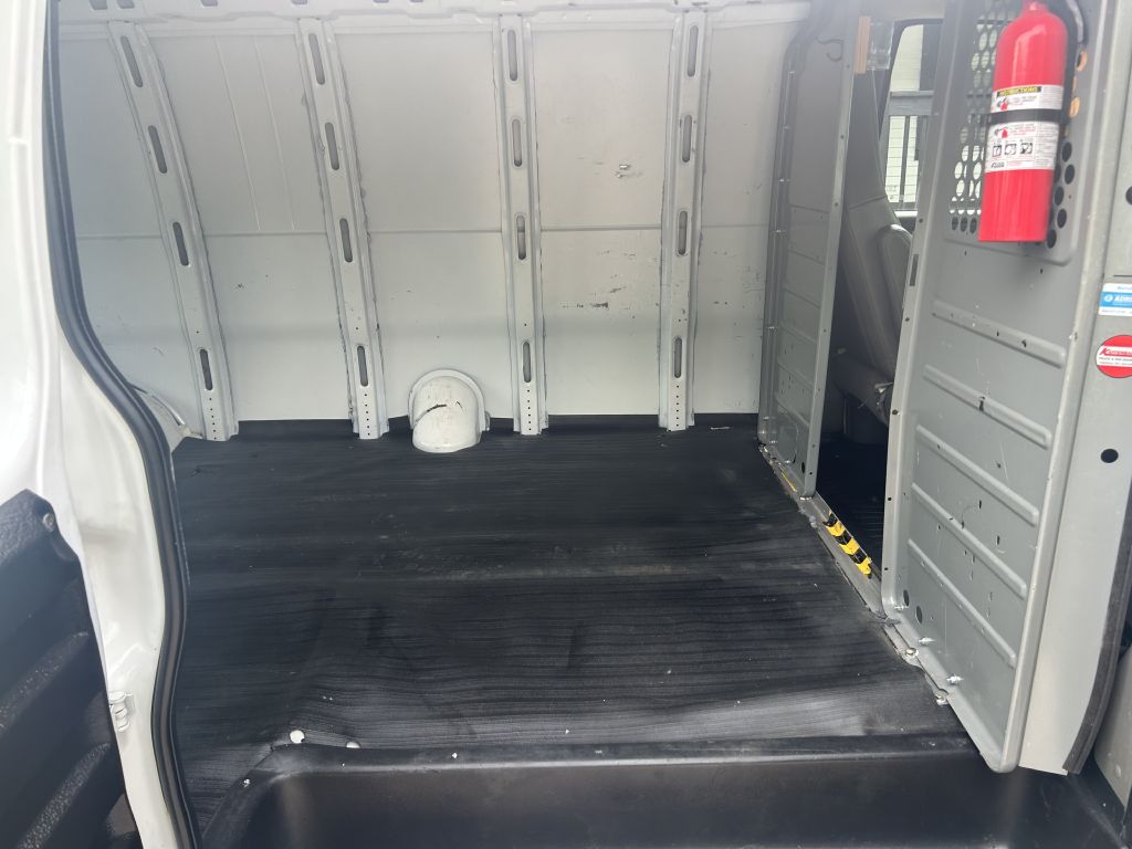 Photo 15 of this CHEVROLET EXPRESS