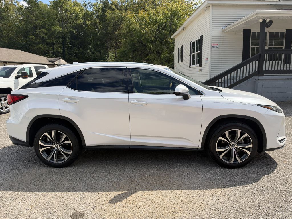 Photo 4 of this LEXUS RX 350