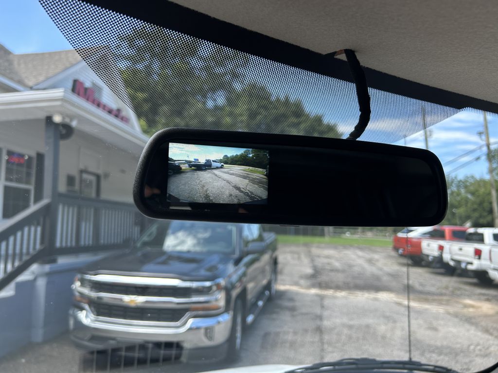 Photo 12 of this CHEVROLET EXPRESS