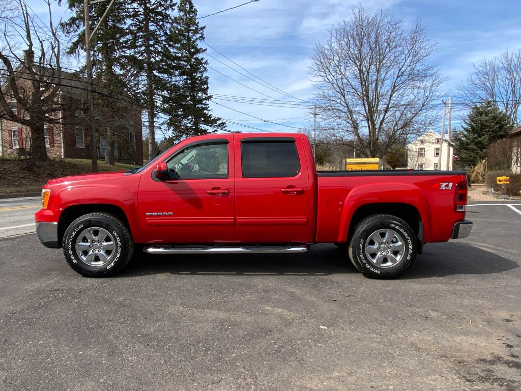 2011 GMC SIERRA 1500 SLT CREW CAB for sale at Source One Auto Group
