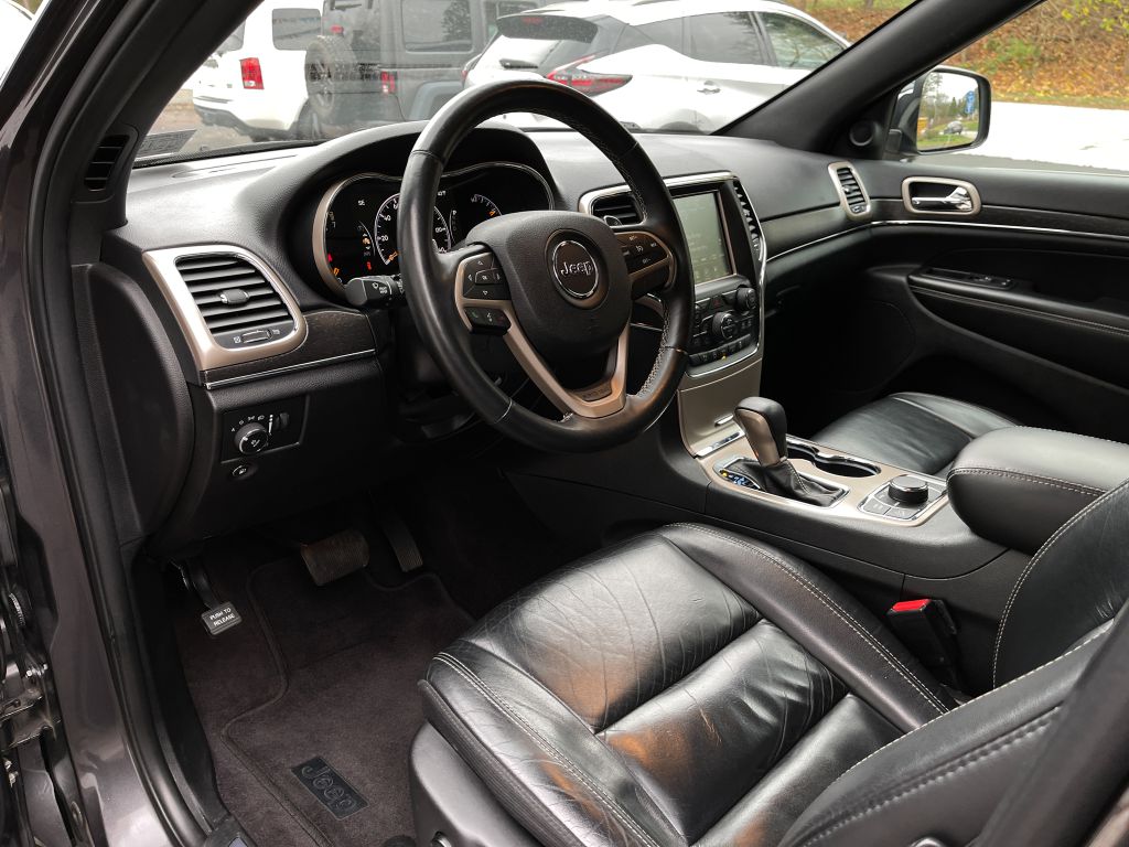 2017 JEEP GRAND CHEROKEE LIMITED for sale at Source One Auto Group