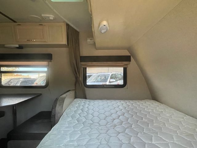 Photo 3 of this WINNEBAGO MICRO MINNIE