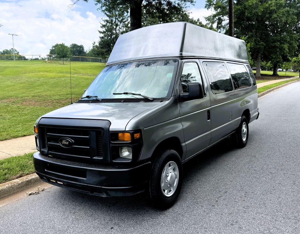 2010 FORD ECONOLINE