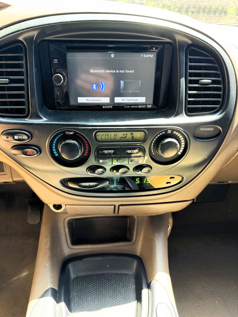 Photo 13 of this TOYOTA SEQUOIA