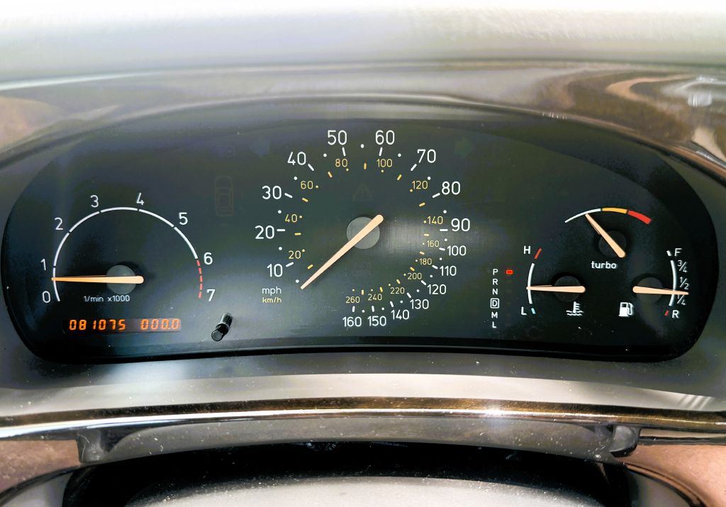 Photo 11 of this SAAB 9-5