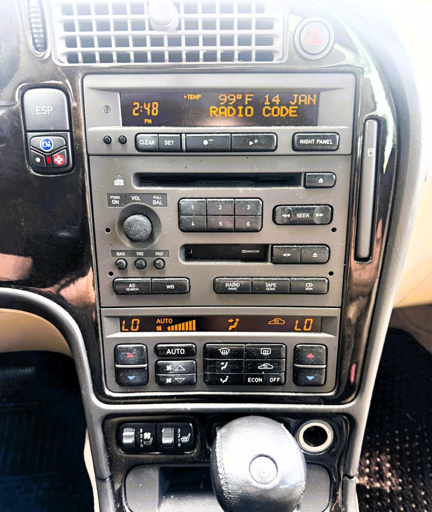 Photo 12 of this SAAB 9-5