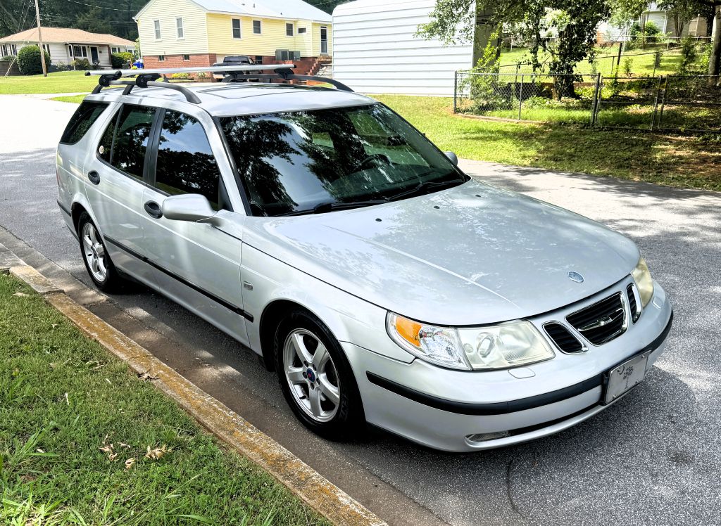 Photo 3 of this SAAB 9-5
