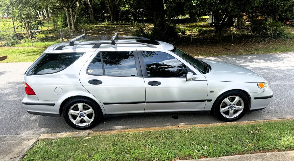 Photo 4 of this SAAB 9-5