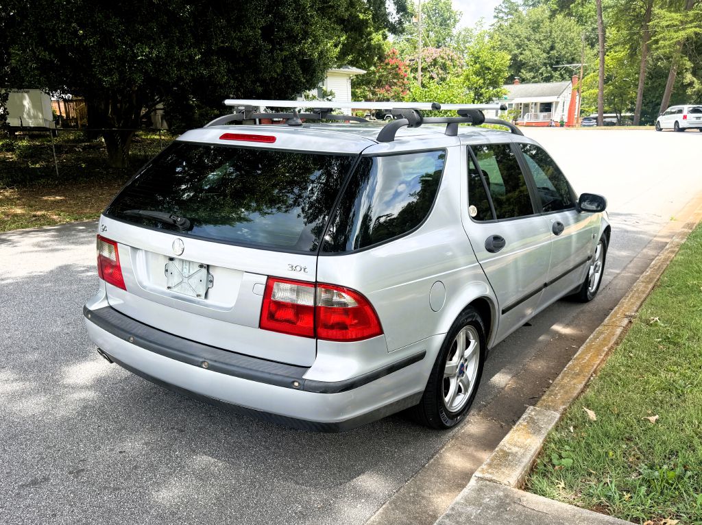 Photo 5 of this SAAB 9-5