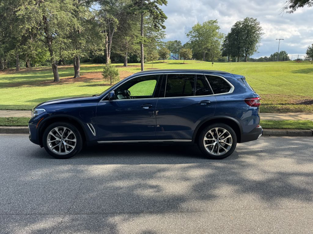 Photo 8 of this BMW X5