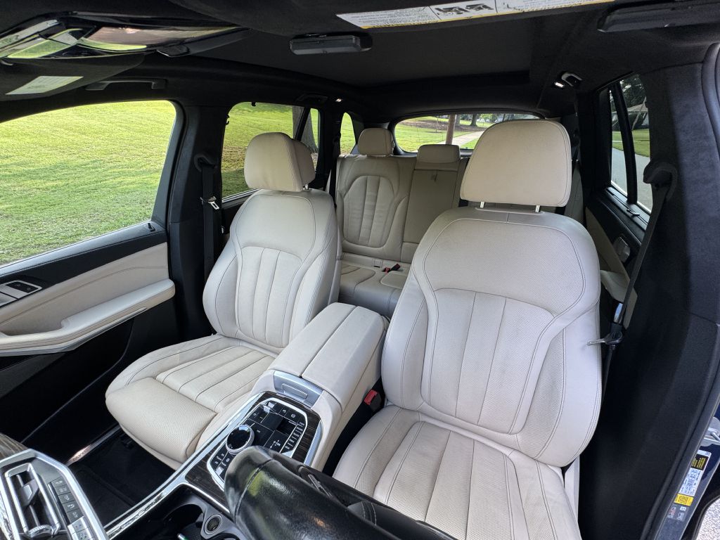 Photo 20 of this BMW X5