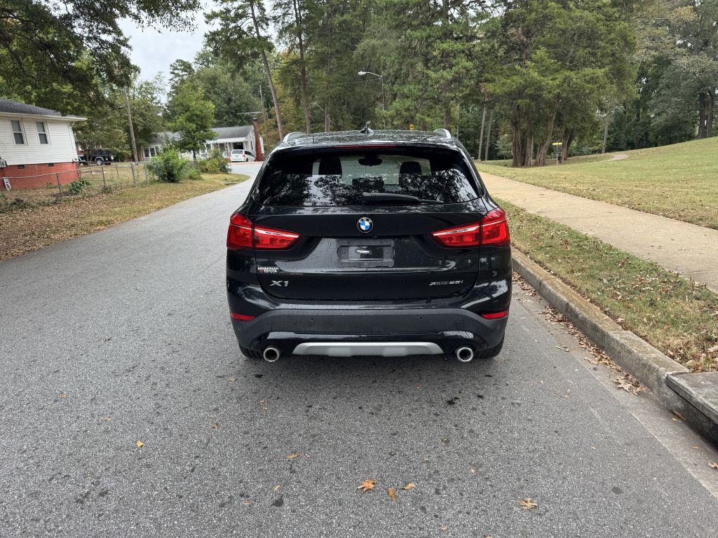 Photo 6 of this BMW X1