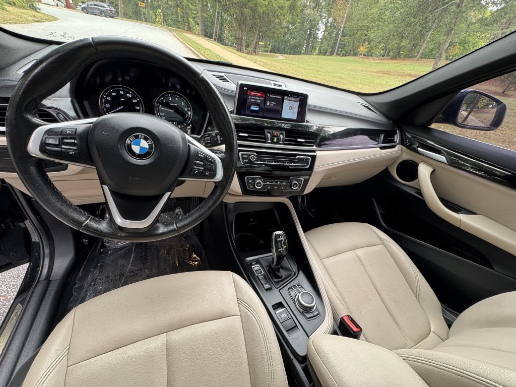 Photo 9 of this BMW X1
