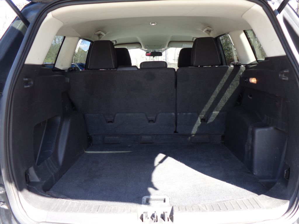Photo 12 of this FORD ESCAPE